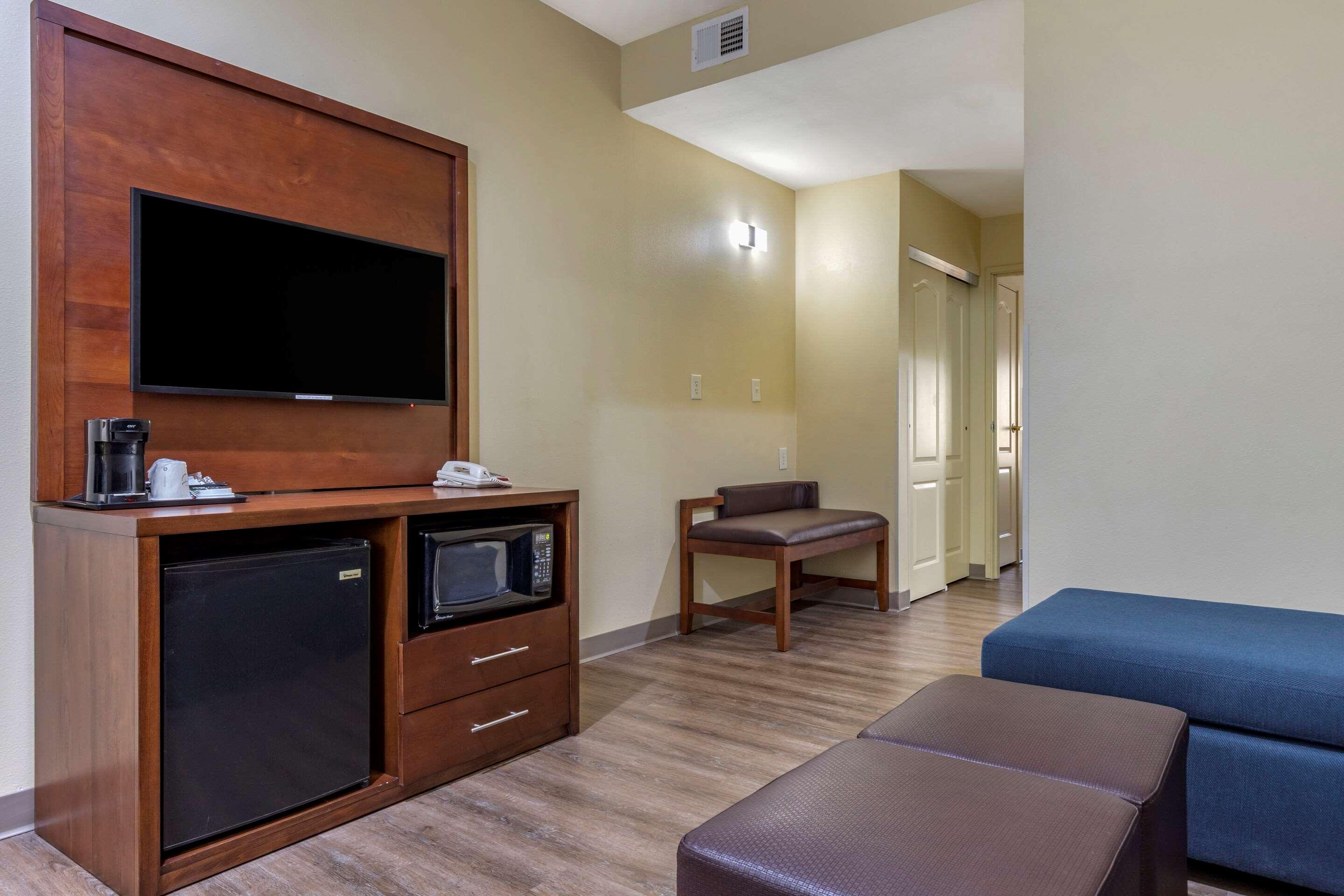 Comfort Inn & Suites High Point - Archdale Buitenkant foto