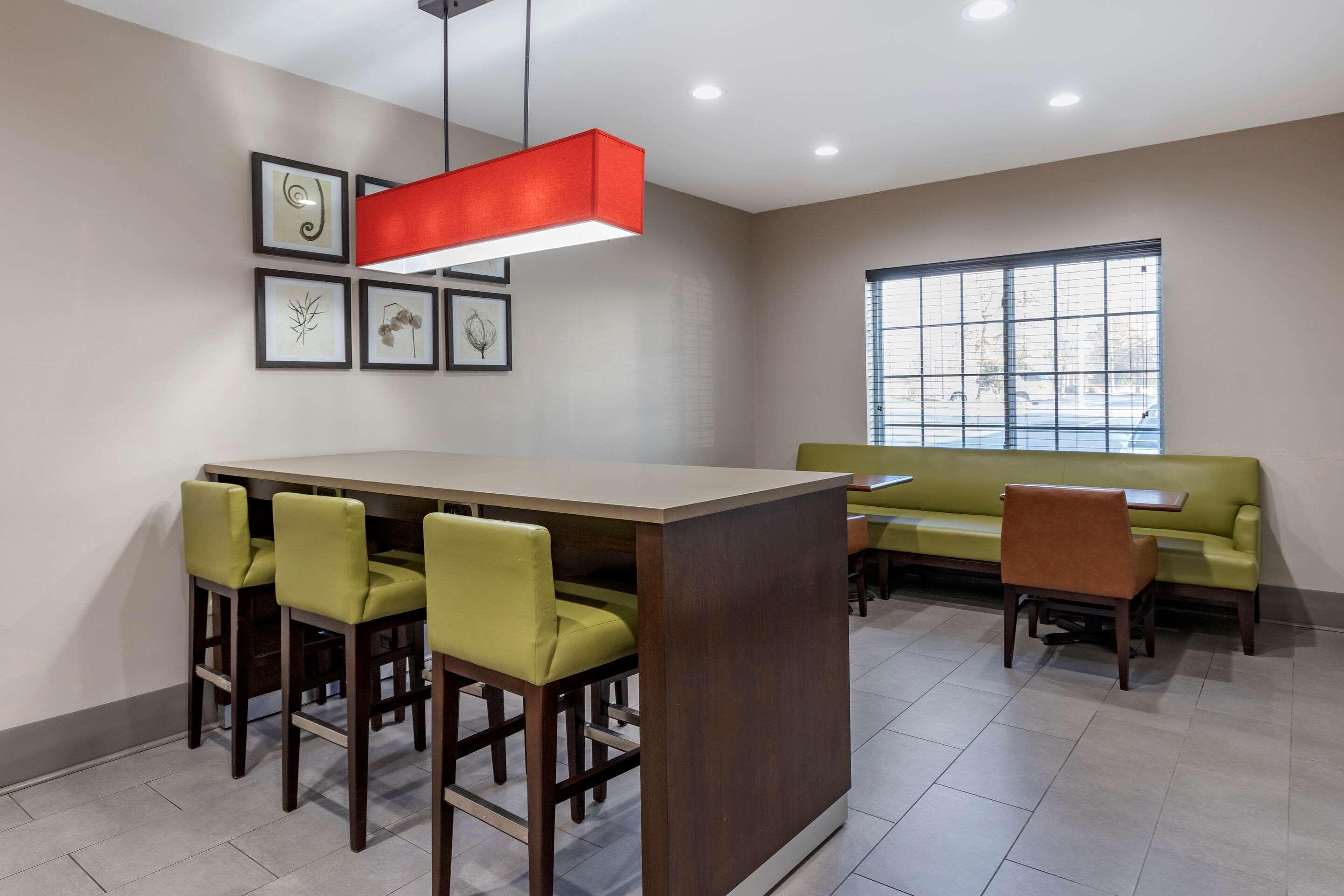 Comfort Inn & Suites High Point - Archdale Buitenkant foto