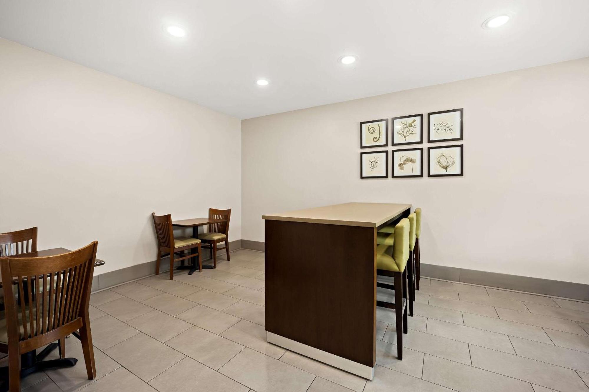 Comfort Inn & Suites High Point - Archdale Buitenkant foto