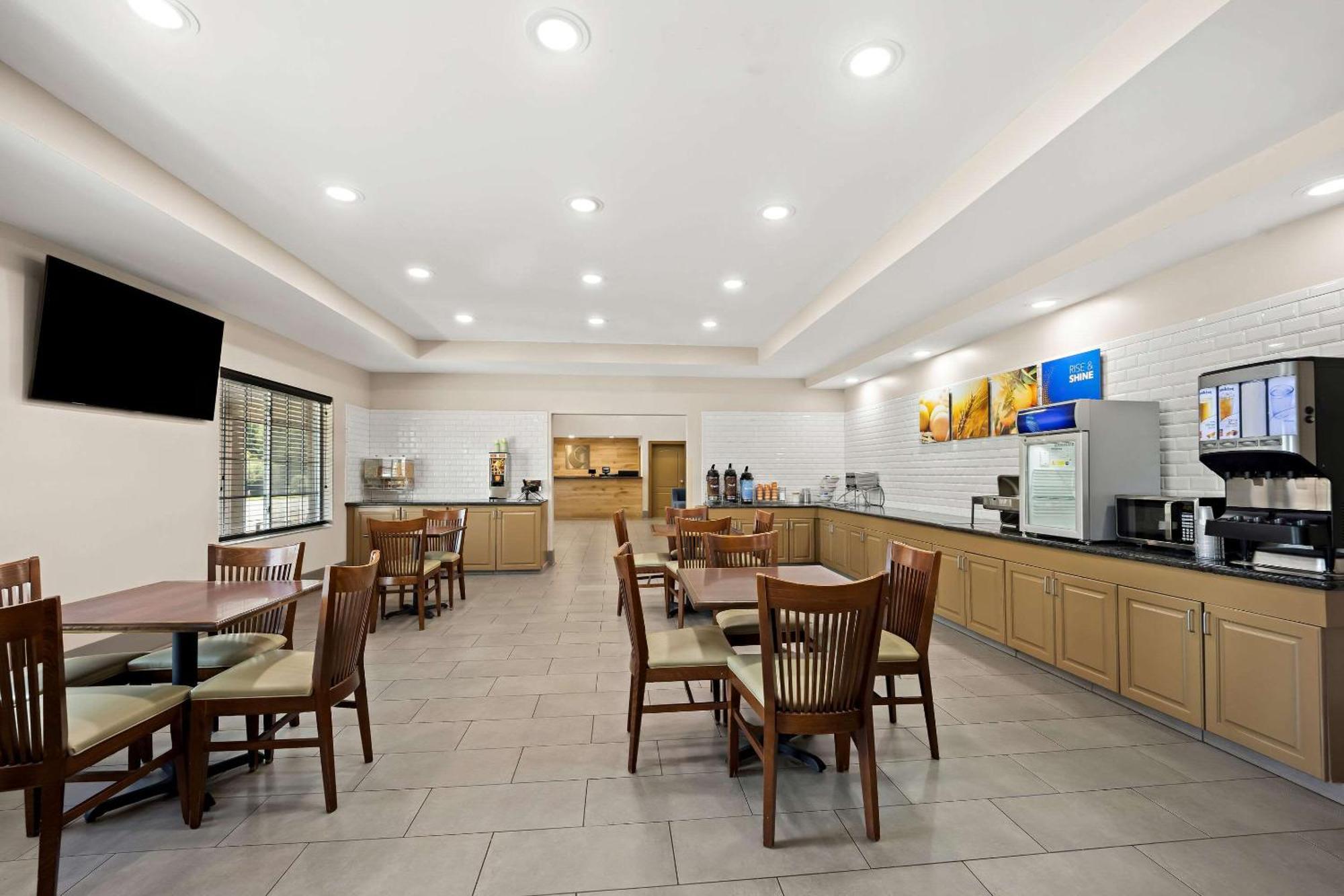 Comfort Inn & Suites High Point - Archdale Buitenkant foto