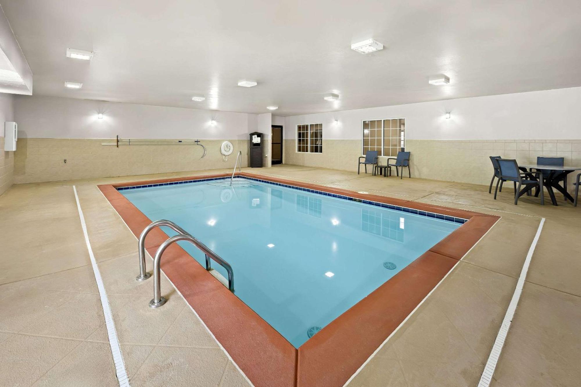 Comfort Inn & Suites High Point - Archdale Buitenkant foto