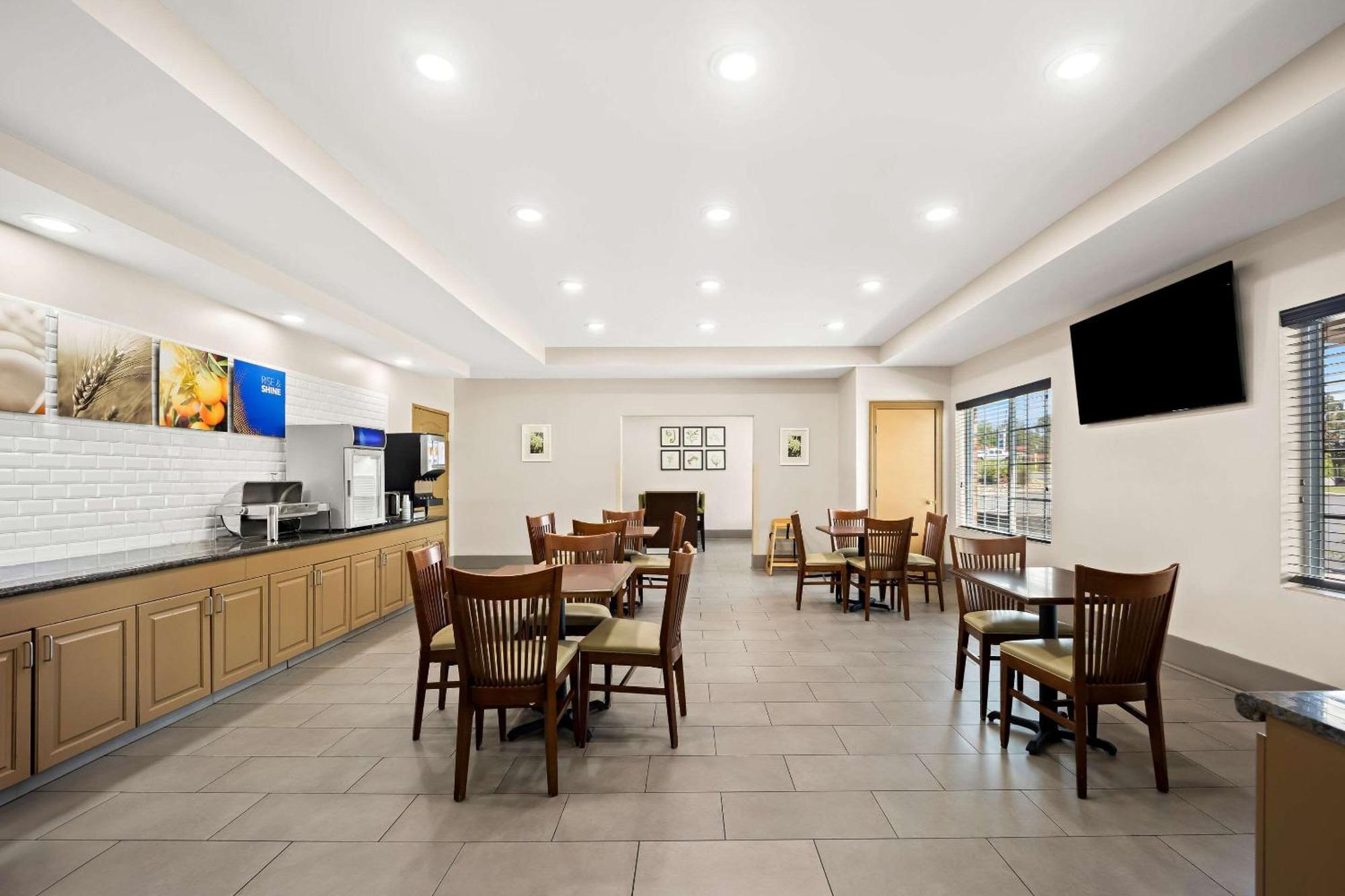 Comfort Inn & Suites High Point - Archdale Buitenkant foto