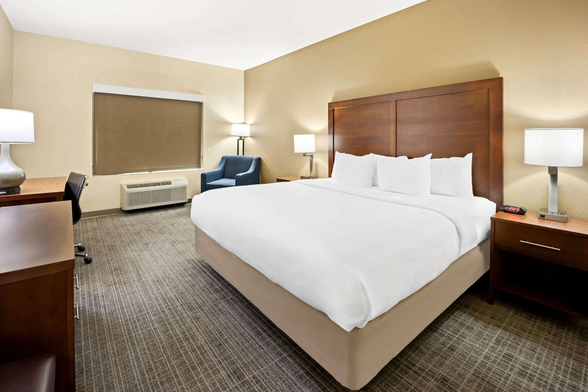 Comfort Inn & Suites High Point - Archdale Buitenkant foto